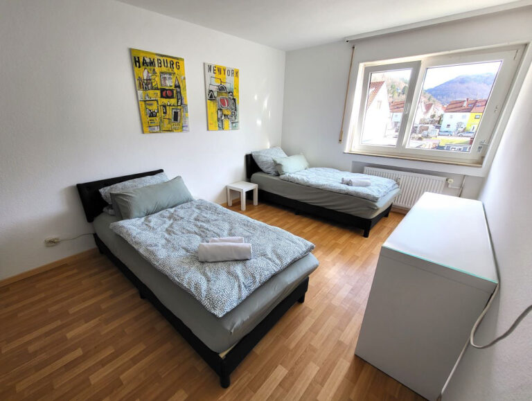 handwerkerzimmer-reutlingen-2bett-1-neu